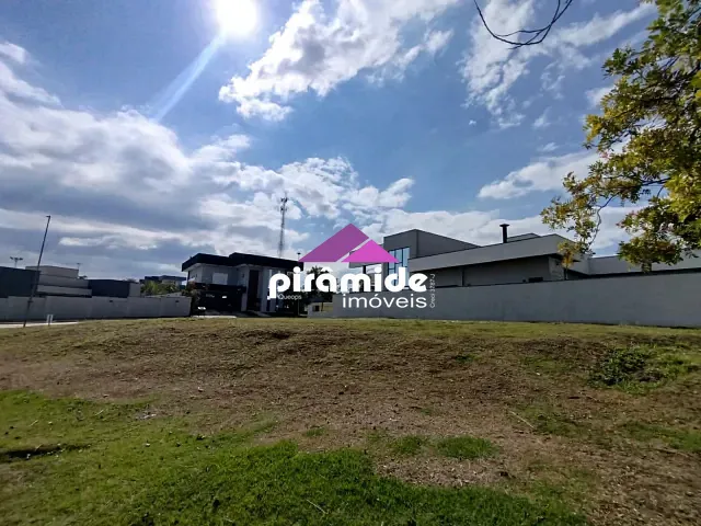 Terreno com 663m², à venda, no bairro Urbanova em São José dos Campos