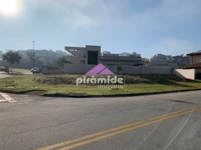 Terreno com 663m², à venda, no bairro Urbanova em São José dos Campos
