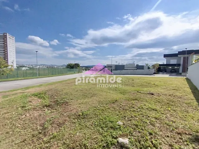 Terreno com 663m², à venda, no bairro Urbanova em São José dos Campos