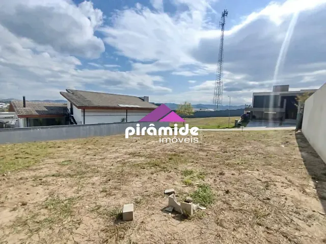 Terreno com 600m², à venda, no bairro Urbanova em São José dos Campos