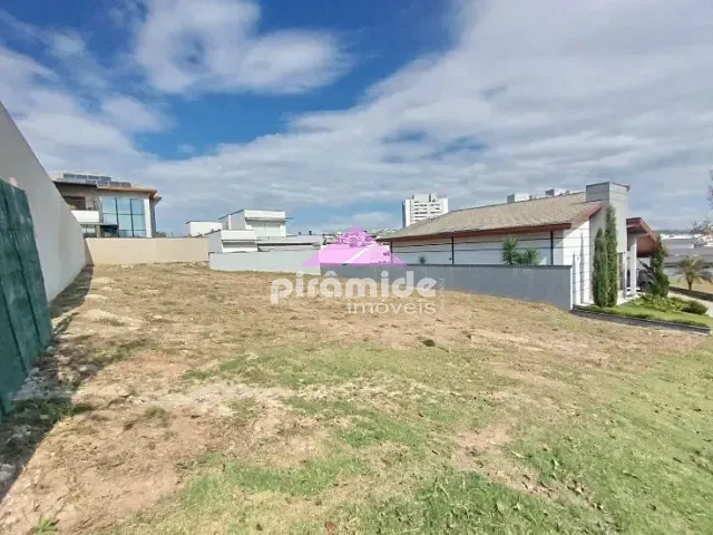 Terreno com 600m², à venda, no bairro Urbanova em São José dos Campos