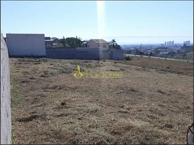 Terreno com 1000m², à venda, no bairro Residencial Estoril em Taubaté
