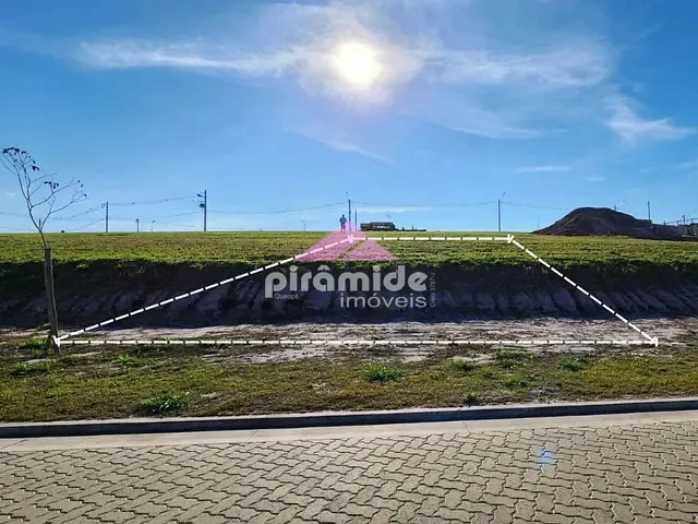 Terreno com 336m², à venda, no bairro Urbanova em São José dos Campos