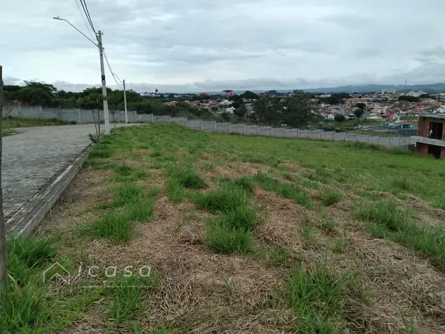 Terreno com 360m², à venda, no bairro Jardim Maria Cândida em Caçapava