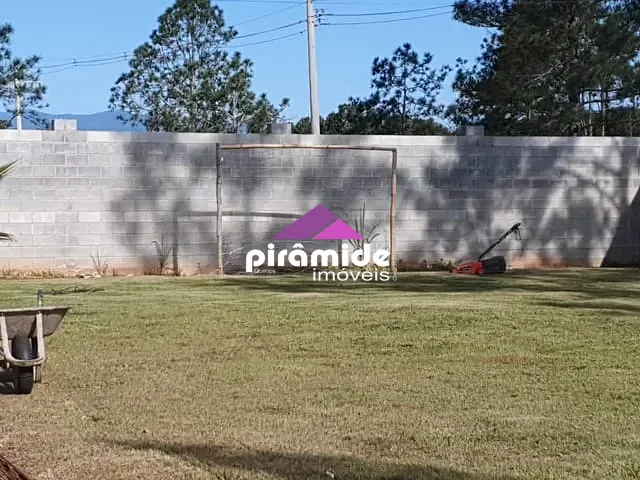 Terreno com 486m², à venda, no bairro Jardim Tarumãs em Caraguatatuba