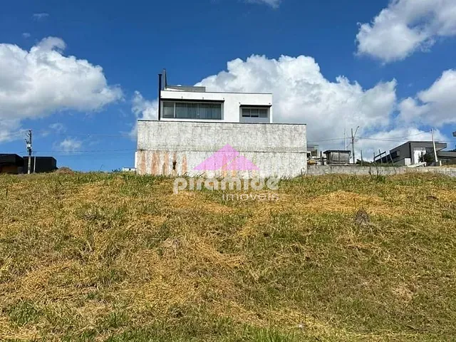 Terreno com 377m², à venda, no bairro Loteamento Verana em São José dos Campos