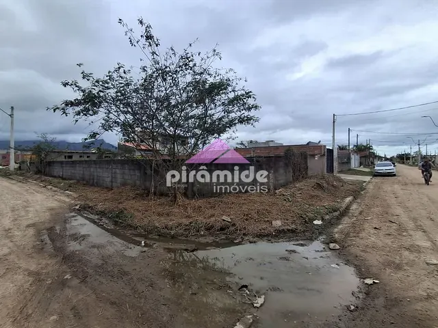 Terreno com 306m², à venda, no bairro Balneário Recanto do Sol em Caraguatatuba