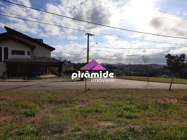 Terreno com 1170m², à venda, no bairro Tapanhão em Jambeiro
