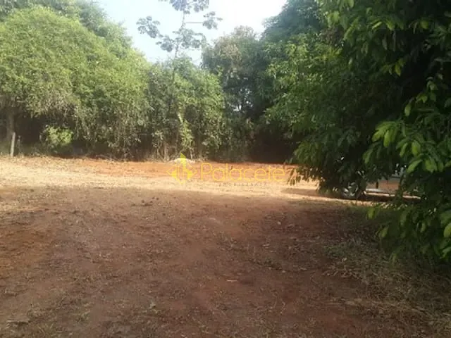 Terreno com 4693m², à venda, no bairro Campinas em Pindamonhangaba