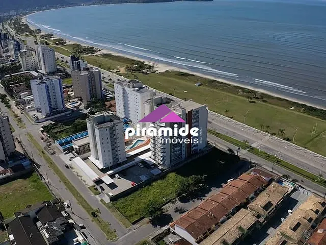 Terreno com 1500m², à venda, no bairro Jardim Porto Novo em Caraguatatuba