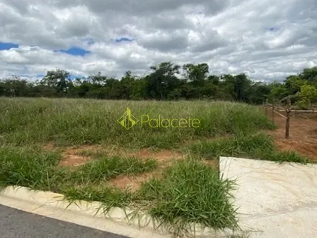Terreno com 258m², à venda, no bairro Fazenda Itapecerica em Taubaté