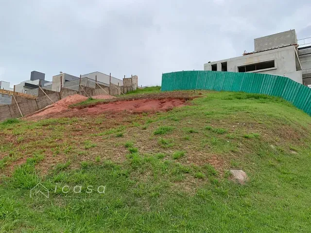 Terreno com 307m², à venda, no bairro Jardim Dora em Jacareí