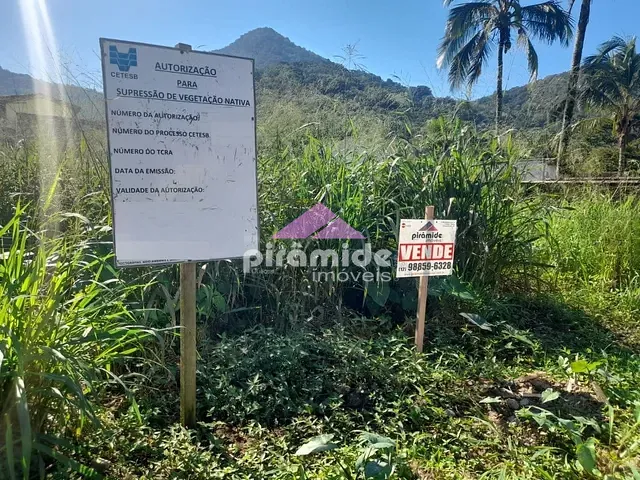 Terreno com 402m², à venda, no bairro Cocanha em Caraguatatuba