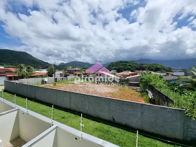 Terreno com 720m², à venda, no bairro Recanto Som do Mar em Caraguatatuba