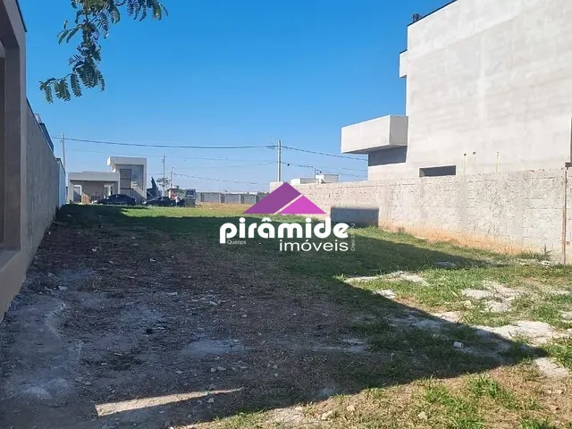 Terreno com 250m², à venda, no bairro Eugênio de Mello em São José dos Campos