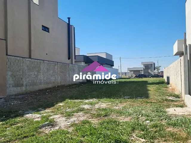 Terreno com 250m², à venda, no bairro Eugênio de Mello em São José dos Campos