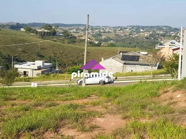 Terreno com 300m², à venda, no bairro Condomínio Residencial Mantiqueira em São José dos Campos