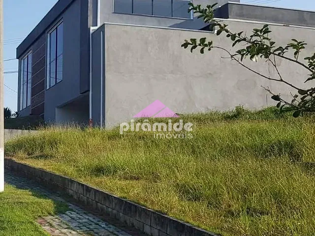 Terreno com 300m², à venda, no bairro Condomínio Residencial Mantiqueira em São José dos Campos