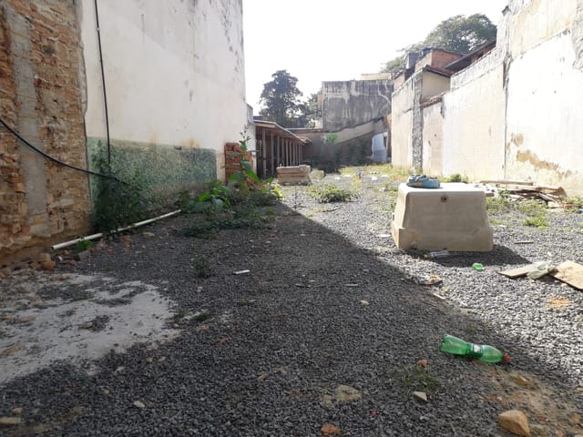 Terreno com 600m², à venda, no bairro Centro em Aparecida