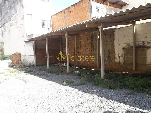 Terreno com 600m², à venda, no bairro Centro em Aparecida