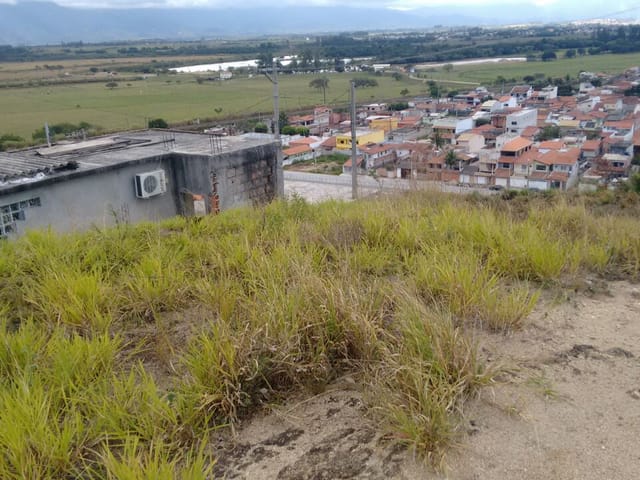 Terreno com 150m², à venda, no bairro Itaguaçu em Aparecida