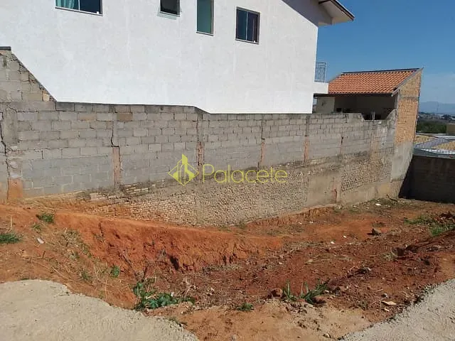Terreno com 125m², à venda, no bairro Jardim Hípica Pinheiro em Taubaté