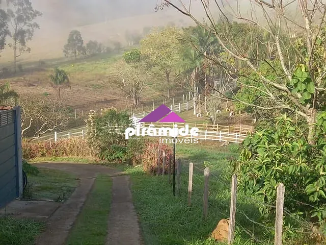 Terreno com 150m², à venda, no bairro Freitas em São José dos Campos