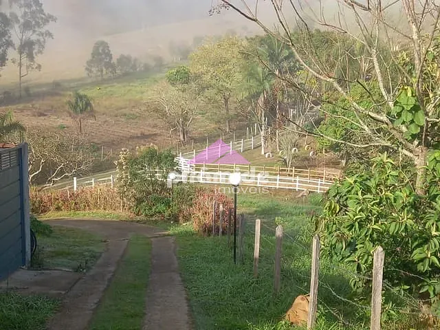 Terreno com 150m², à venda, no bairro Freitas em São José dos Campos