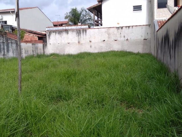 Terreno com 283m², à venda, no bairro Itaguaçú em Aparecida