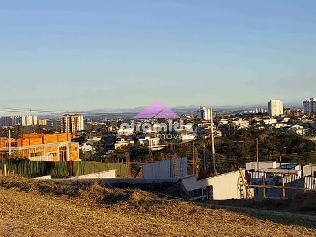 Terreno com 352m², à venda, no bairro Urbanova em São José dos Campos