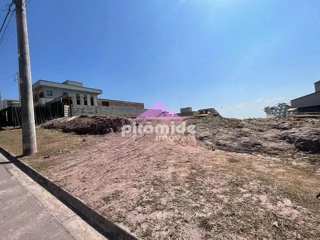 Terreno com 361m², à venda, no bairro Loteamento Verana em São José dos Campos
