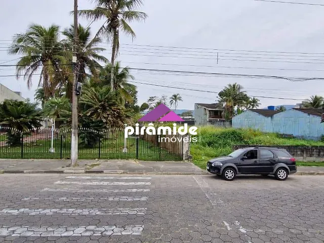 Terreno com 2381m², à venda, no bairro Praia das Palmeiras em Caraguatatuba