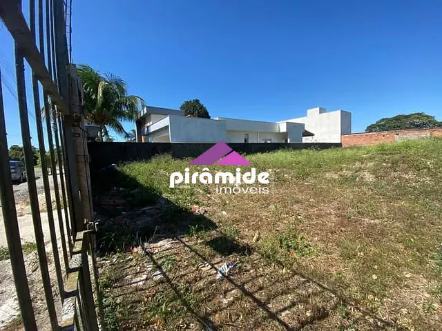 Terreno com 360m², à venda, no bairro Pontal de Santa Marina em Caraguatatuba