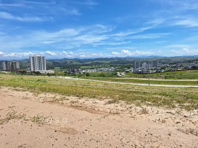 Terreno com 333m², à venda, no bairro Terras Alpha em São José dos Campos
