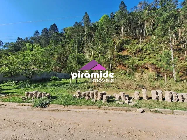 Terreno com 280m², à venda, no bairro Capricórnio em Caraguatatuba