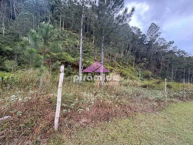 Terreno com 280m², à venda, no bairro Capricórnio em Caraguatatuba