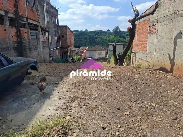 Terreno com 450m², à venda, no bairro Monte Castelo em São José dos Campos