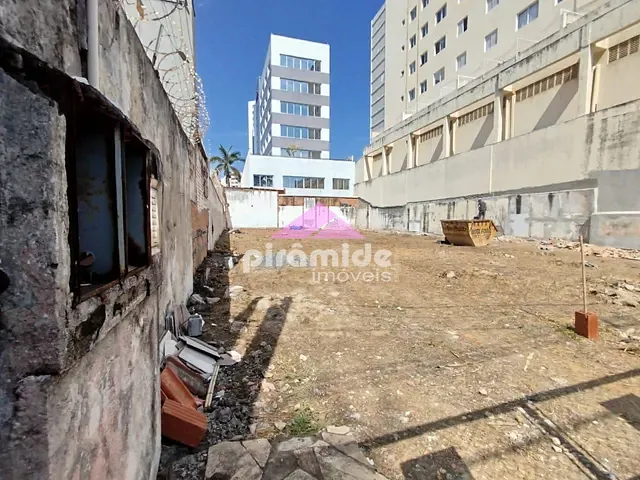 Terreno com 604m², para alugar, no bairro Centro em São José dos Campos