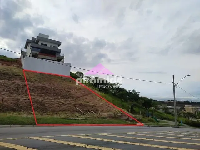 Terreno com 361m², à venda, no bairro Loteamento Verana em São José dos Campos