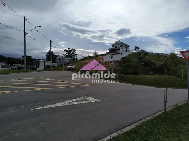 Terreno com 361m², à venda, no bairro Loteamento Verana em São José dos Campos