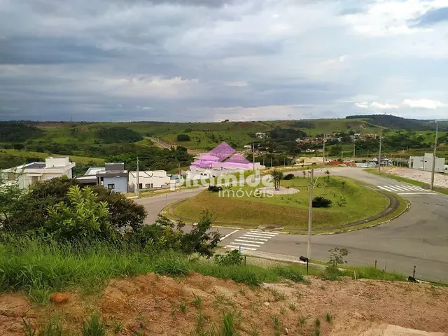 Terreno com 361m², à venda, no bairro Loteamento Verana em São José dos Campos