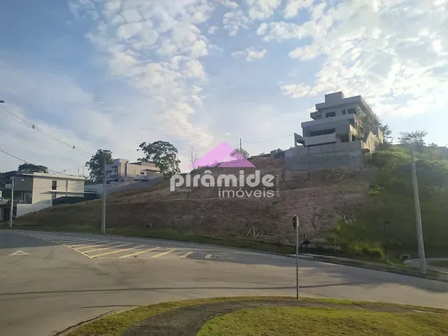 Terreno com 361m², à venda, no bairro Loteamento Verana em São José dos Campos