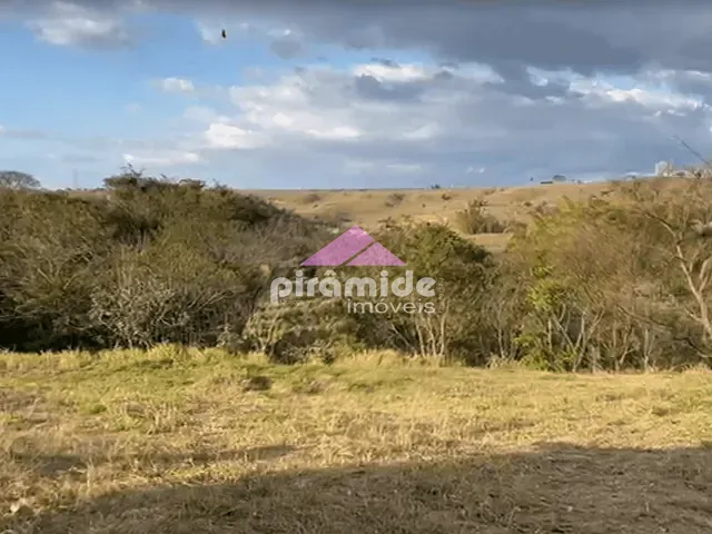Terreno com 360m², à venda, no bairro Loteamento Verana em São José dos Campos