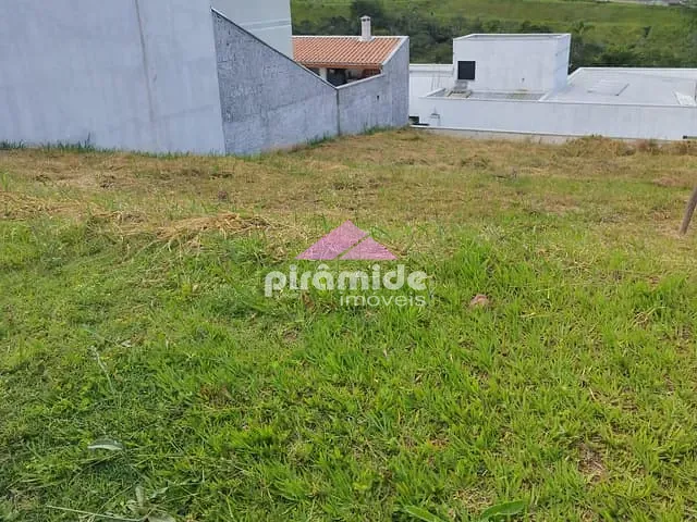 Terreno com 378m², à venda, no bairro Loteamento Verana em São José dos Campos
