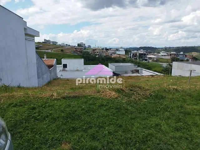 Terreno com 378m², à venda, no bairro Loteamento Verana em São José dos Campos