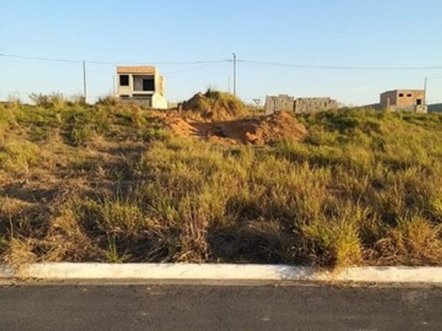 Terreno com 150m², à venda, no bairro Areao em Taubaté