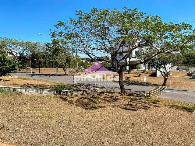 Terreno com 1000m², à venda, no bairro Condomínio Residencial Mirante do Vale em Jacareí