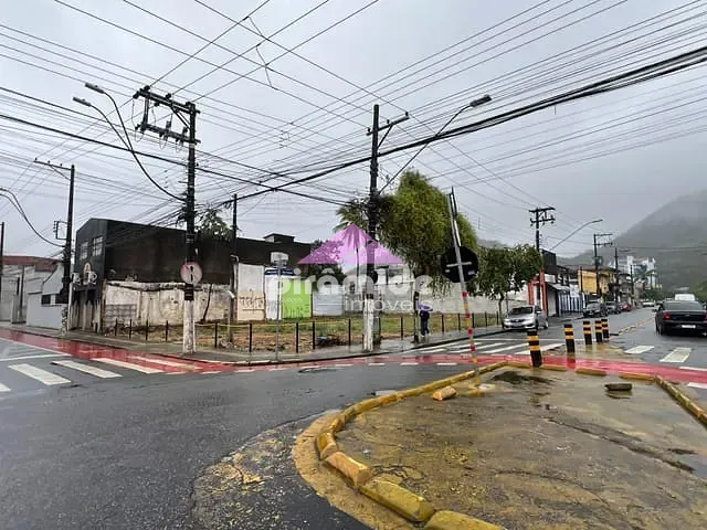 Terreno com 500m², para alugar, no bairro Centro em Caraguatatuba