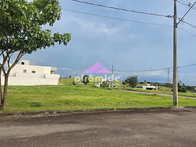 Terreno com 377m², à venda, no bairro Jardim América em São José dos Campos