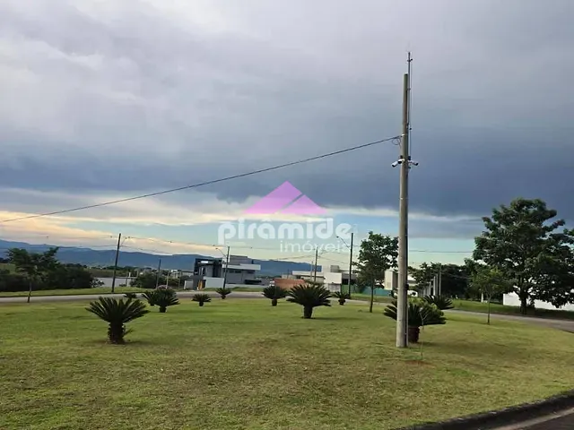 Terreno com 377m², à venda, no bairro Jardim América em São José dos Campos